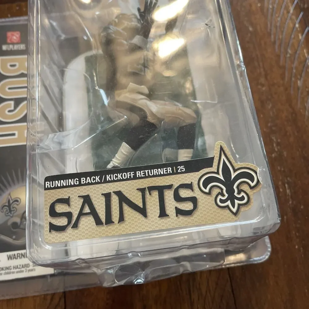 McFarlane Sportspicks NFL Series 14 New Orleans Saints Reggie Bush Figure - MOC